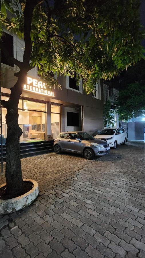 Peace International Hotel Mumbai Exterior photo